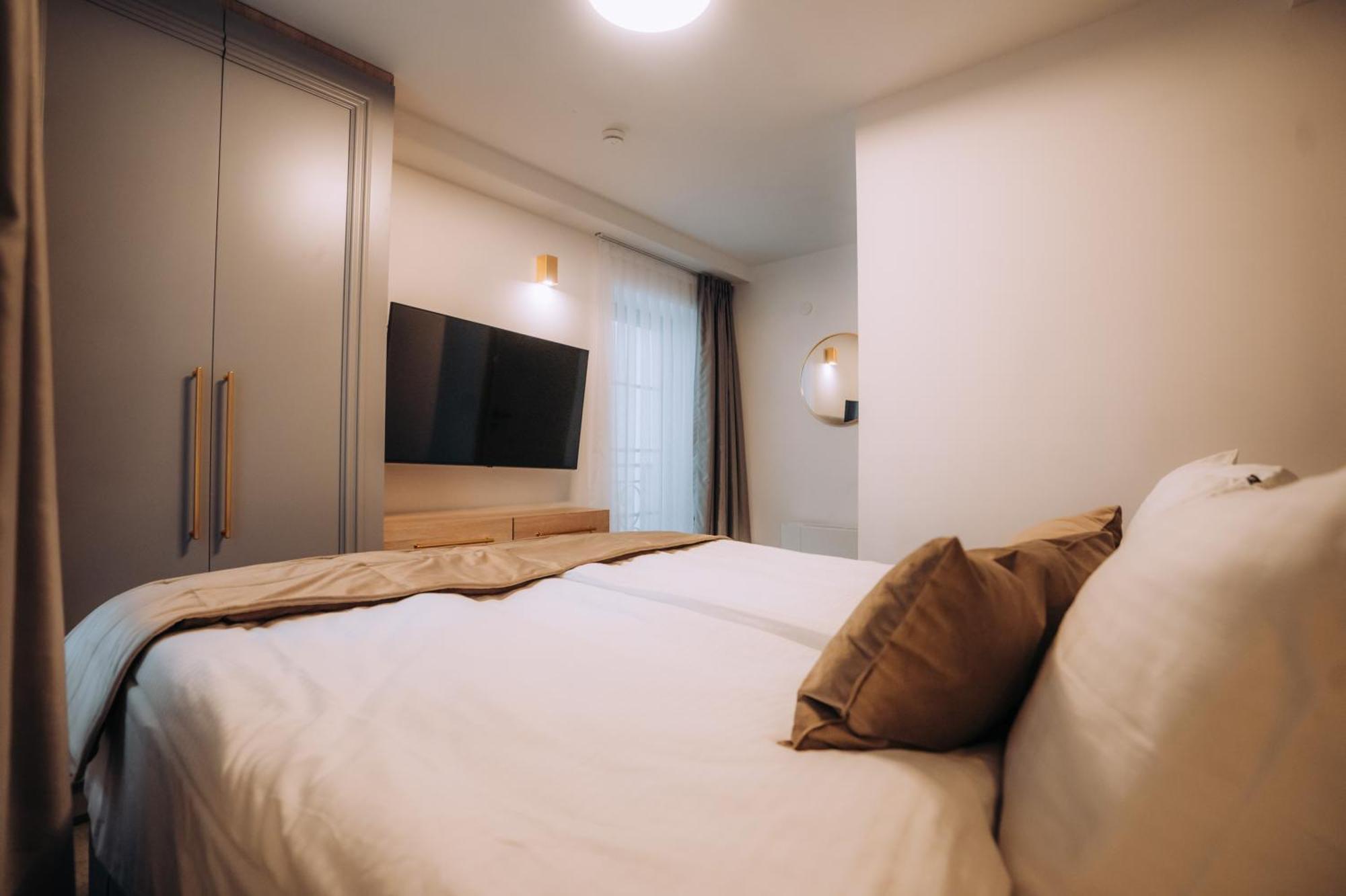 Villa Pupin Saraiste オフリド エクステリア 写真